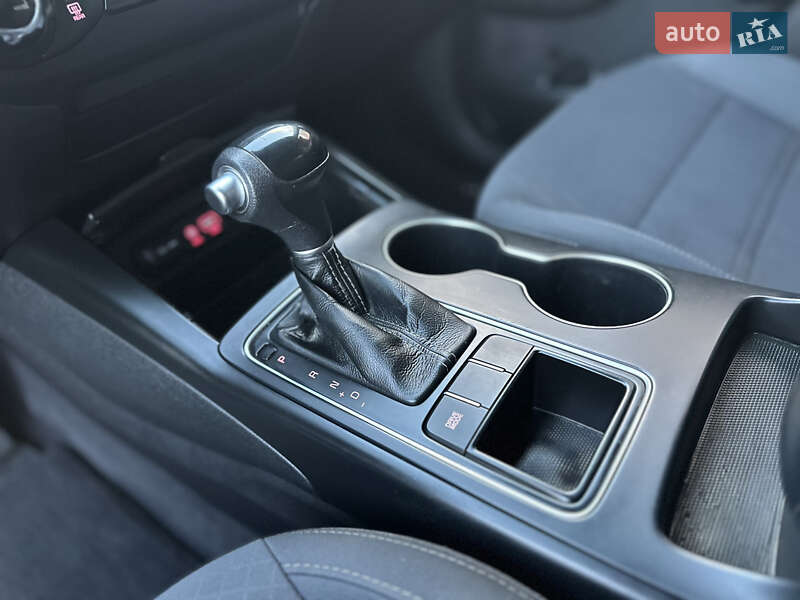 Внедорожник / Кроссовер Kia Sorento 2017 в Владимире