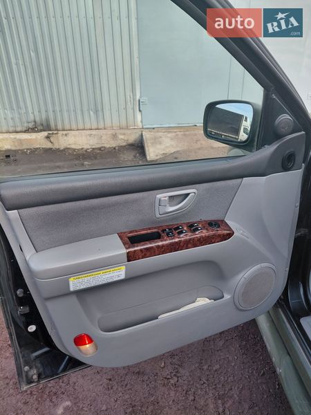 Внедорожник / Кроссовер Kia Sorento 2004 в Кривом Роге фото 13 Внедорожник / Кроссовер Kia Sorento 2004 в Кривом Роге