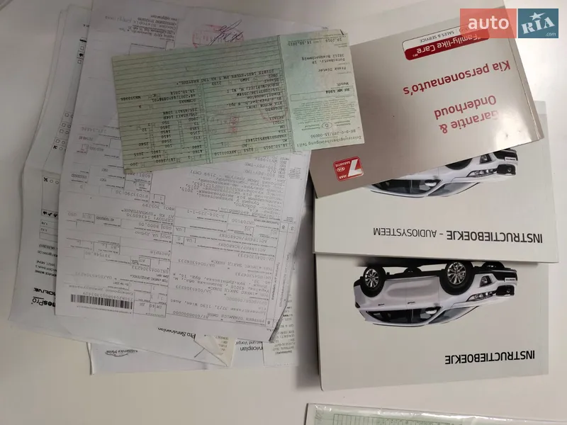 Внедорожник / Кроссовер Kia Sorento 2016 в Ровно документ