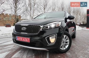 Позашляховик / Кросовер Kia Sorento 2016 в Рівному