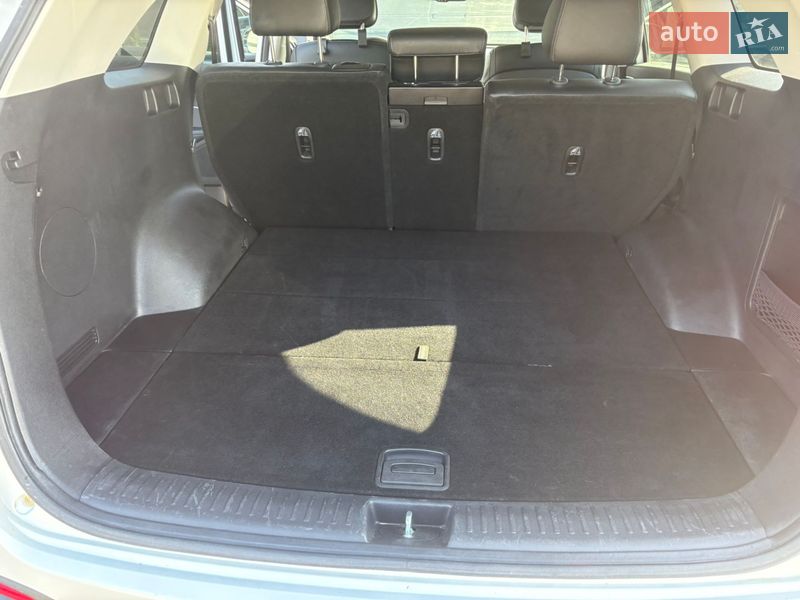 Позашляховик / Кросовер Kia Sorento 2015 в Володимирі