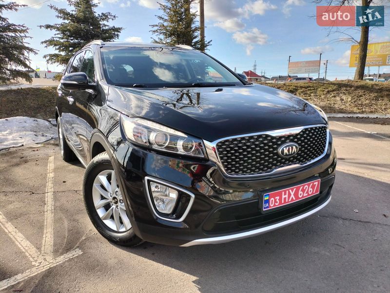 Внедорожник / Кроссовер Kia Sorento 2016 в Ровно