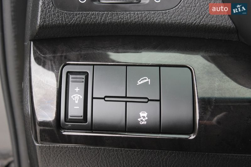 Внедорожник / Кроссовер Kia Sorento 2013 в Днепре