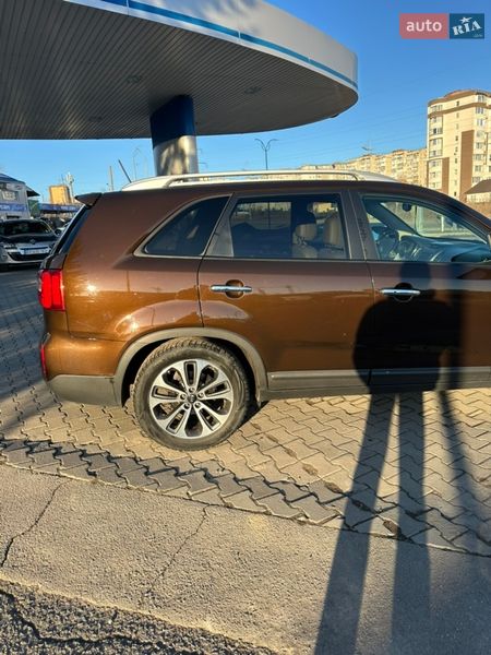 Внедорожник / Кроссовер Kia Sorento 2012 в Хмельницком