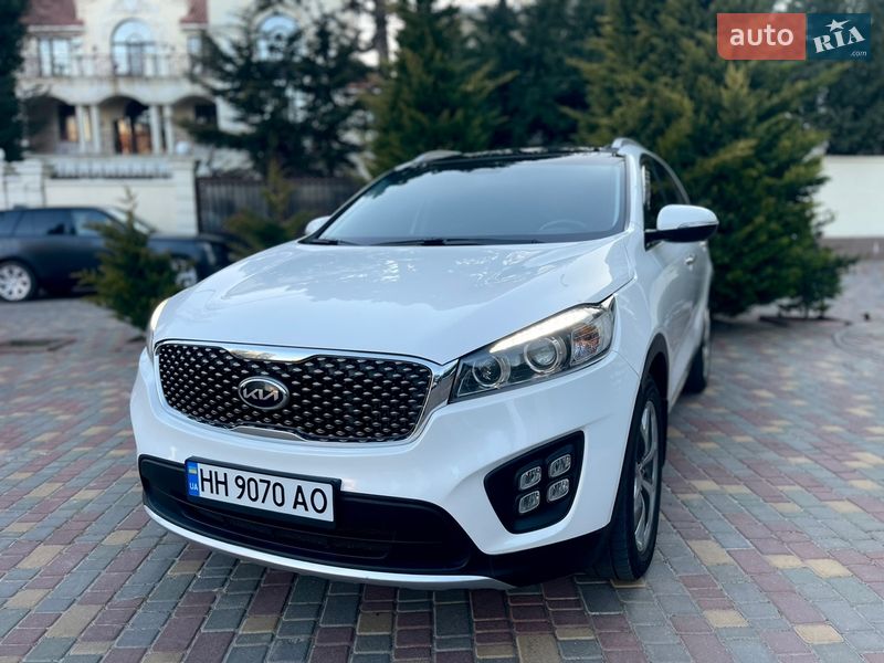 Внедорожник / Кроссовер Kia Sorento 2016 в Одессе