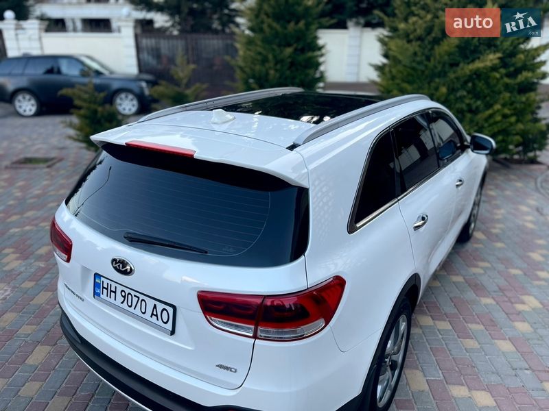 Внедорожник / Кроссовер Kia Sorento 2016 в Одессе