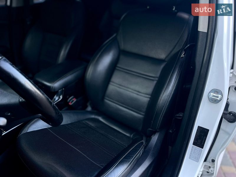 Внедорожник / Кроссовер Kia Sorento 2016 в Одессе