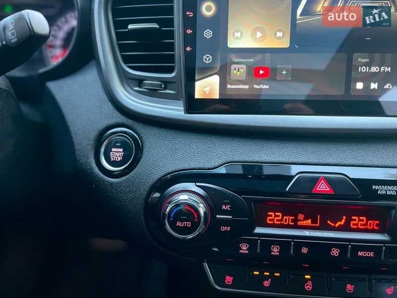 Внедорожник / Кроссовер Kia Sorento 2016 в Одессе