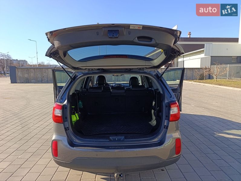 Внедорожник / Кроссовер Kia Sorento 2015 в Черкассах