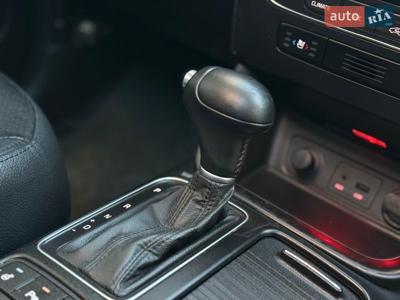 Внедорожник / Кроссовер Kia Sorento 2013 в Ивано-Франковске