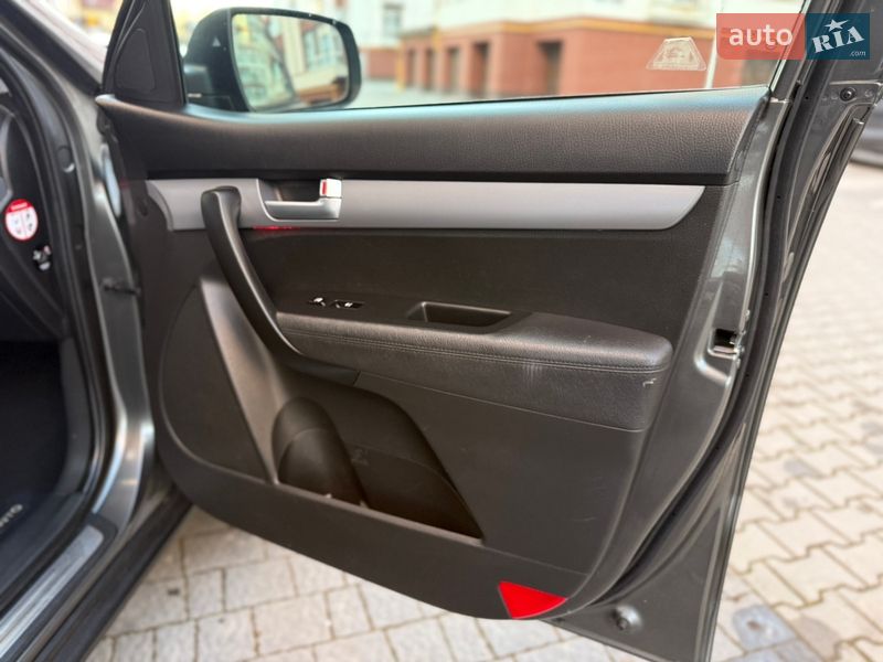 Внедорожник / Кроссовер Kia Sorento 2013 в Ивано-Франковске