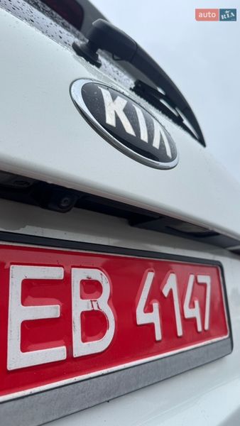 Внедорожник / Кроссовер Kia Sorento 2012 в Луцке фото 45 Внедорожник / Кроссовер Kia Sorento 2012 в Луцке