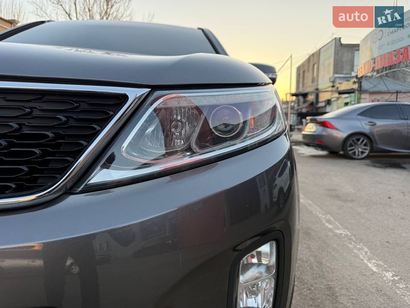 Внедорожник / Кроссовер Kia Sorento 2013 в Одессе фото 13 Внедорожник / Кроссовер Kia Sorento 2013 в Одессе