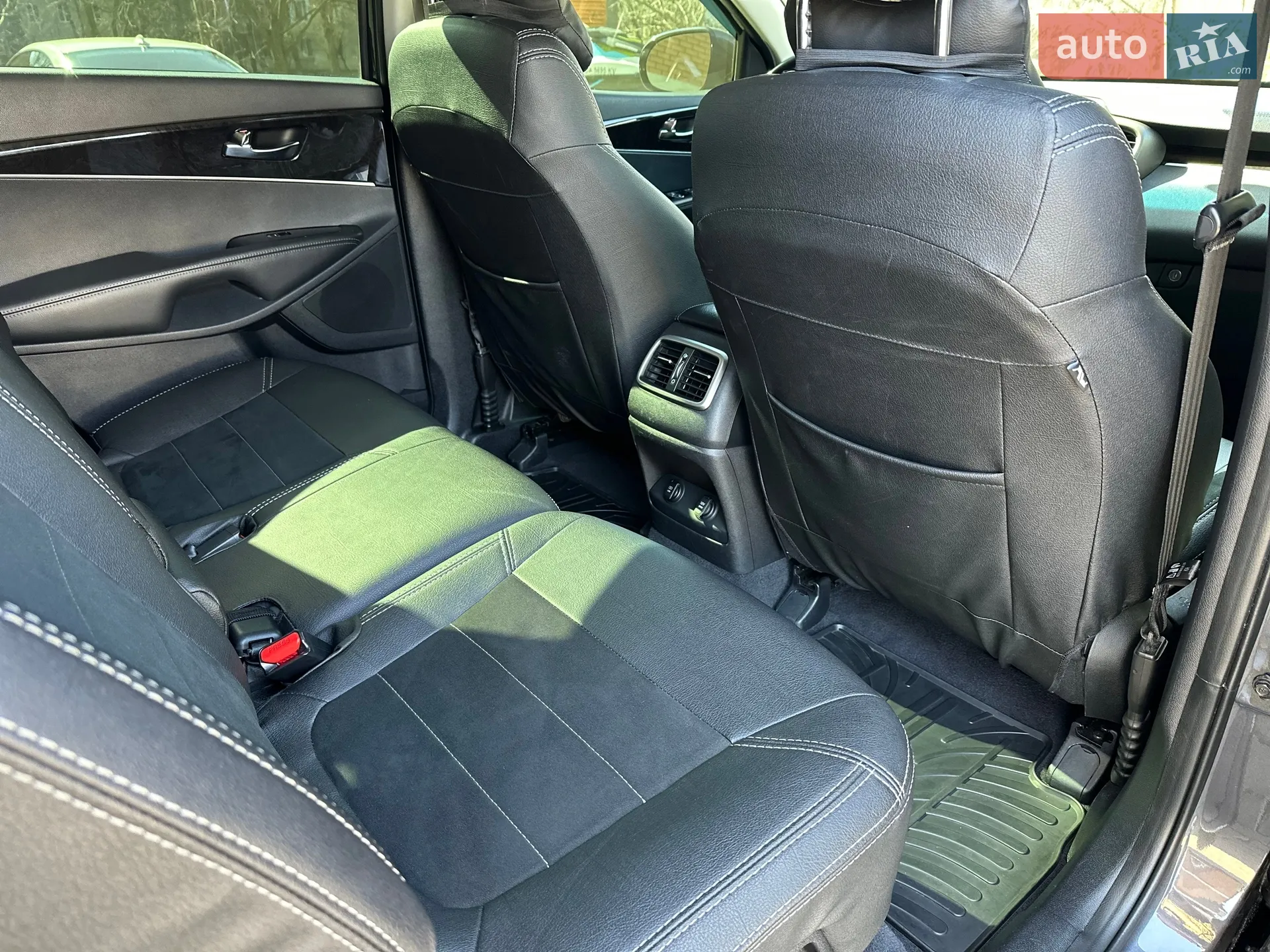 2015 Kia Sorento - мініатюра 31