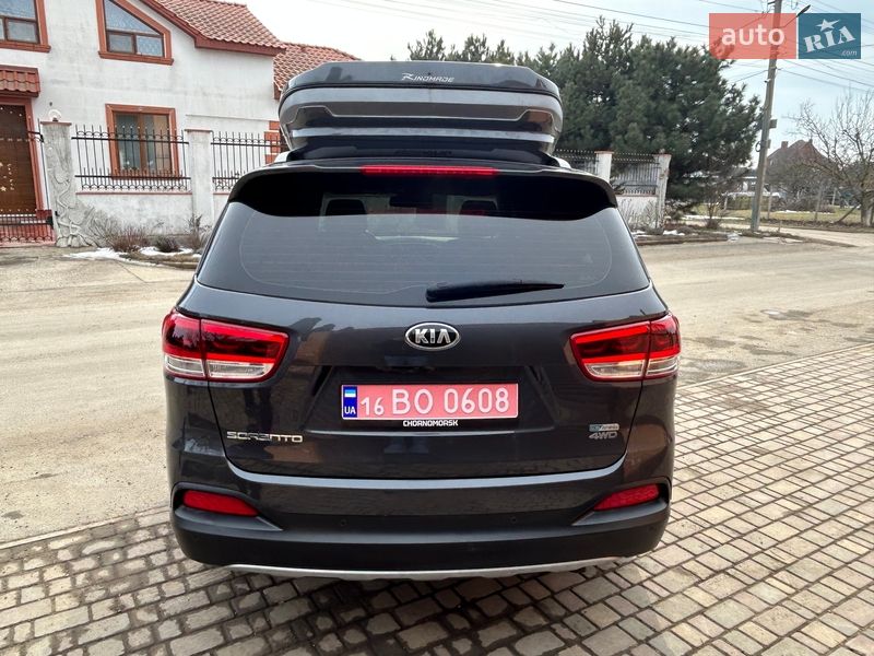 Внедорожник / Кроссовер Kia Sorento 2015 в Одессе