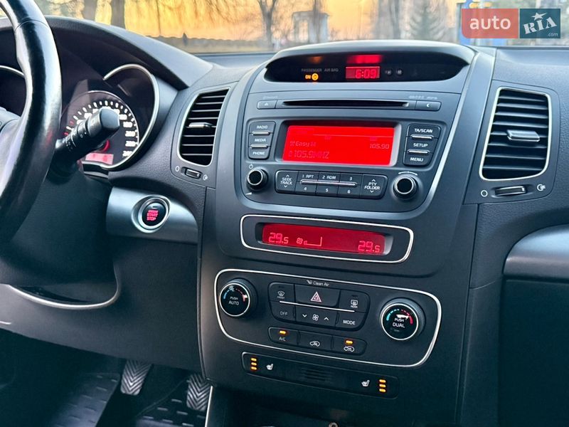 Внедорожник / Кроссовер Kia Sorento 2013 в Виннице