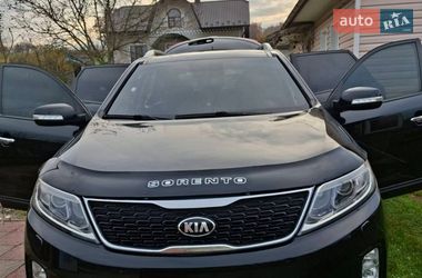 Позашляховик / Кросовер Kia Sorento 2012 в Вижниці