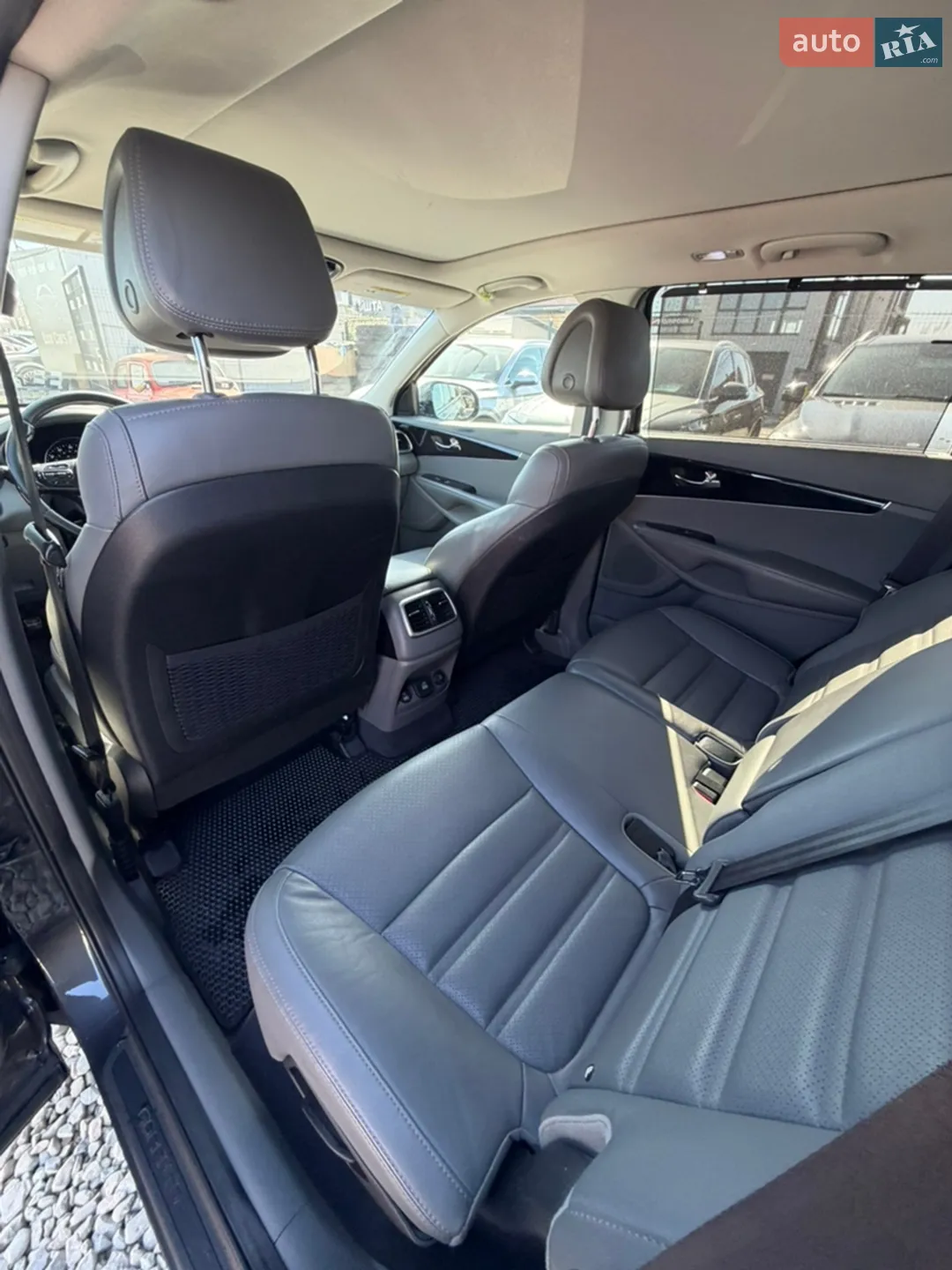 2016 Kia Sorento - мініатюра 23