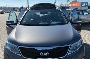 Внедорожник / Кроссовер Kia Sorento 2014 в Черновцах