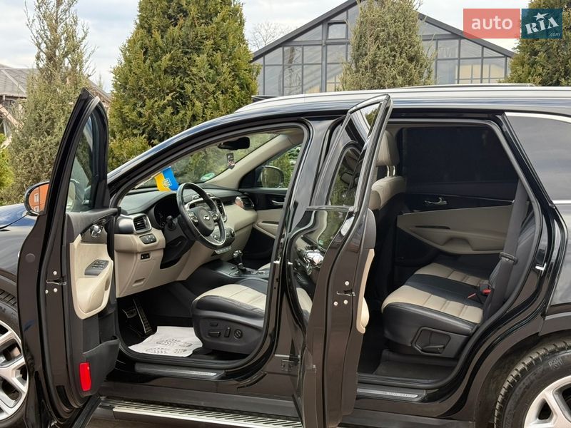 Внедорожник / Кроссовер Kia Sorento 2016 в Стрые