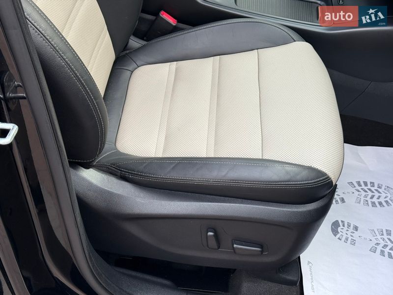 Внедорожник / Кроссовер Kia Sorento 2016 в Стрые