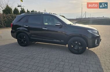 Позашляховик / Кросовер Kia Sorento 2014 в Стрию