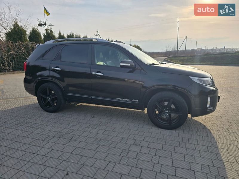 Позашляховик / Кросовер Kia Sorento 2014 в Стрию