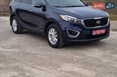 Позашляховик / Кросовер Kia Sorento 2016 в Харкові