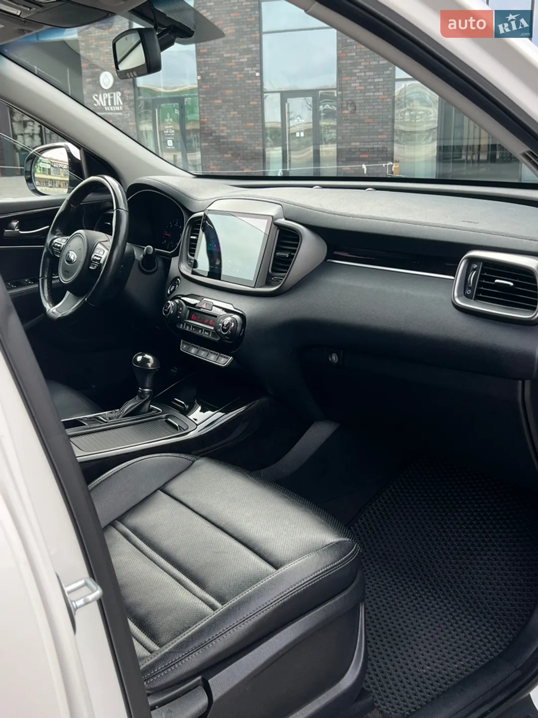 2017 Kia Sorento - мініатюра 27