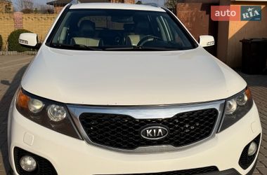 Внедорожник / Кроссовер Kia Sorento 2010 в Рафаловке