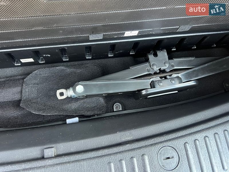 Позашляховик / Кросовер Kia Sorento 2012 в Козятині