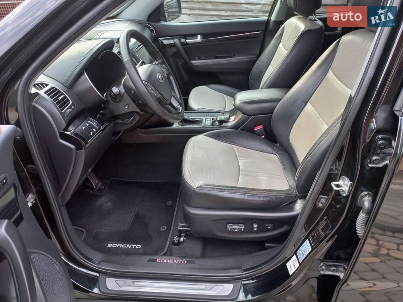 Позашляховик / Кросовер Kia Sorento 2014 в Макарові