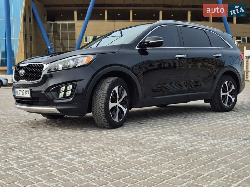Внедорожник / Кроссовер Kia Sorento 2016 в Харькове