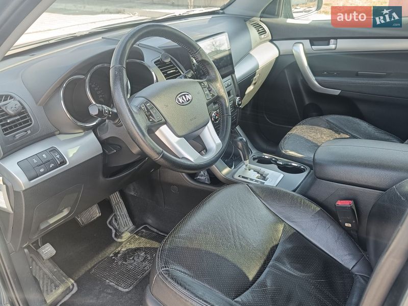 Внедорожник / Кроссовер Kia Sorento 2009 в Нетешине