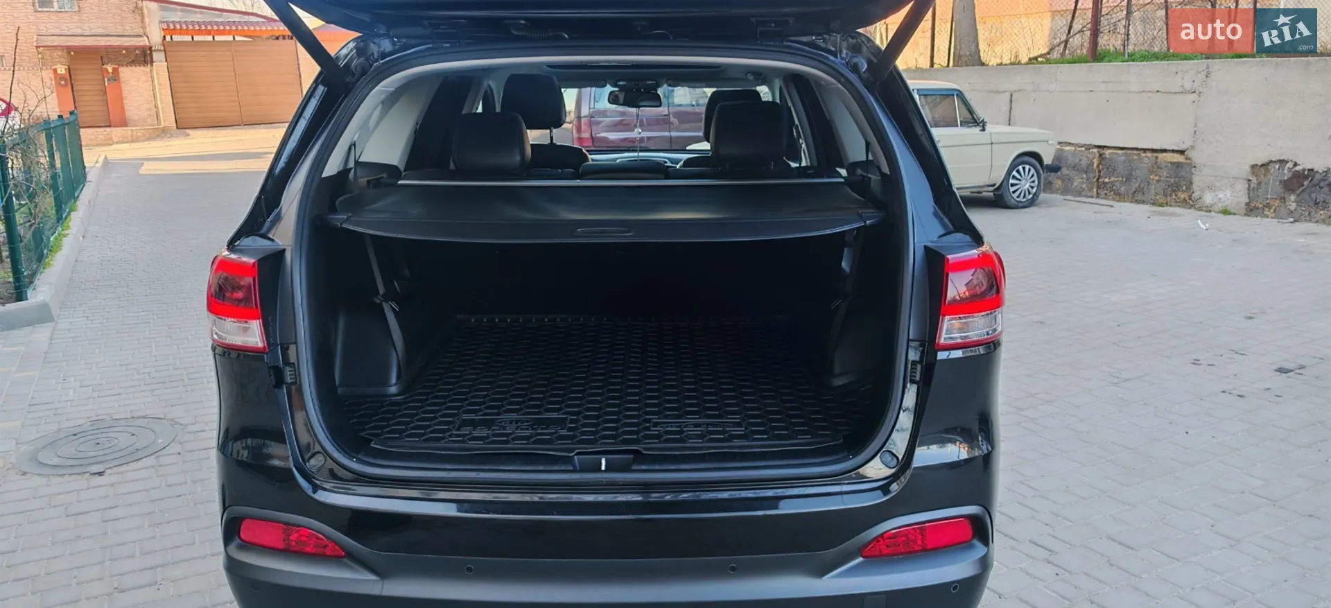 KIA Sorento 2015 VIN KNAPH81BDF5064673 фото оголошення 6 з 28