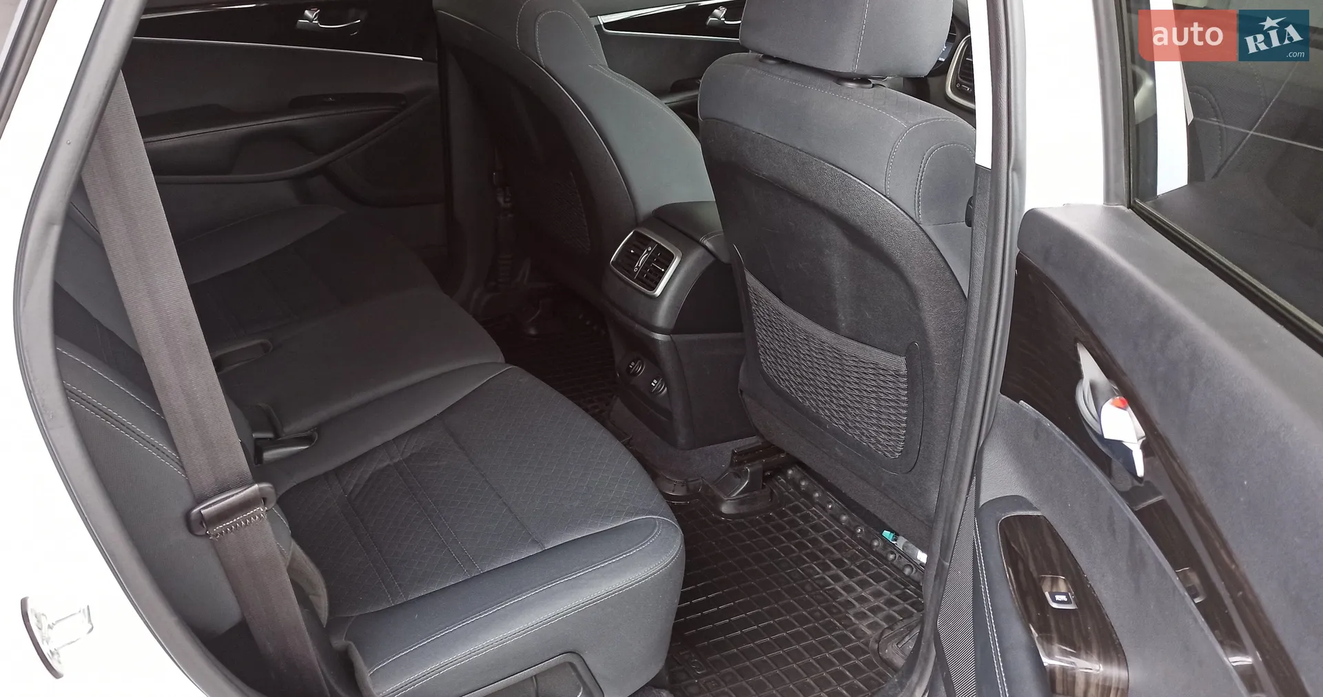 2019 Kia Sorento - мініатюра 27