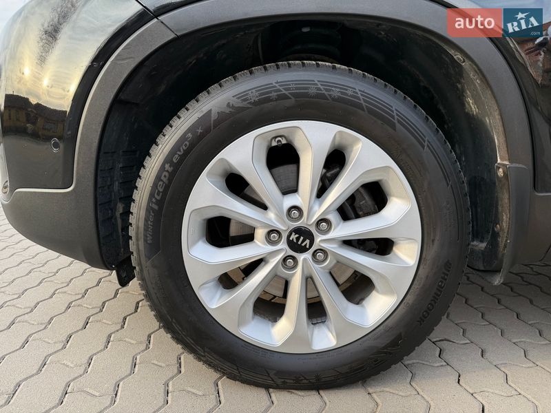 Внедорожник / Кроссовер Kia Sorento 2013 в Бродах фото 18 Внедорожник / Кроссовер Kia Sorento 2013 в Бродах