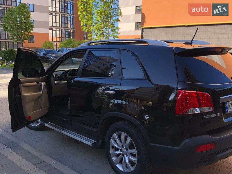 Внедорожник / Кроссовер Kia Sorento 2012 в Ивано-Франковске