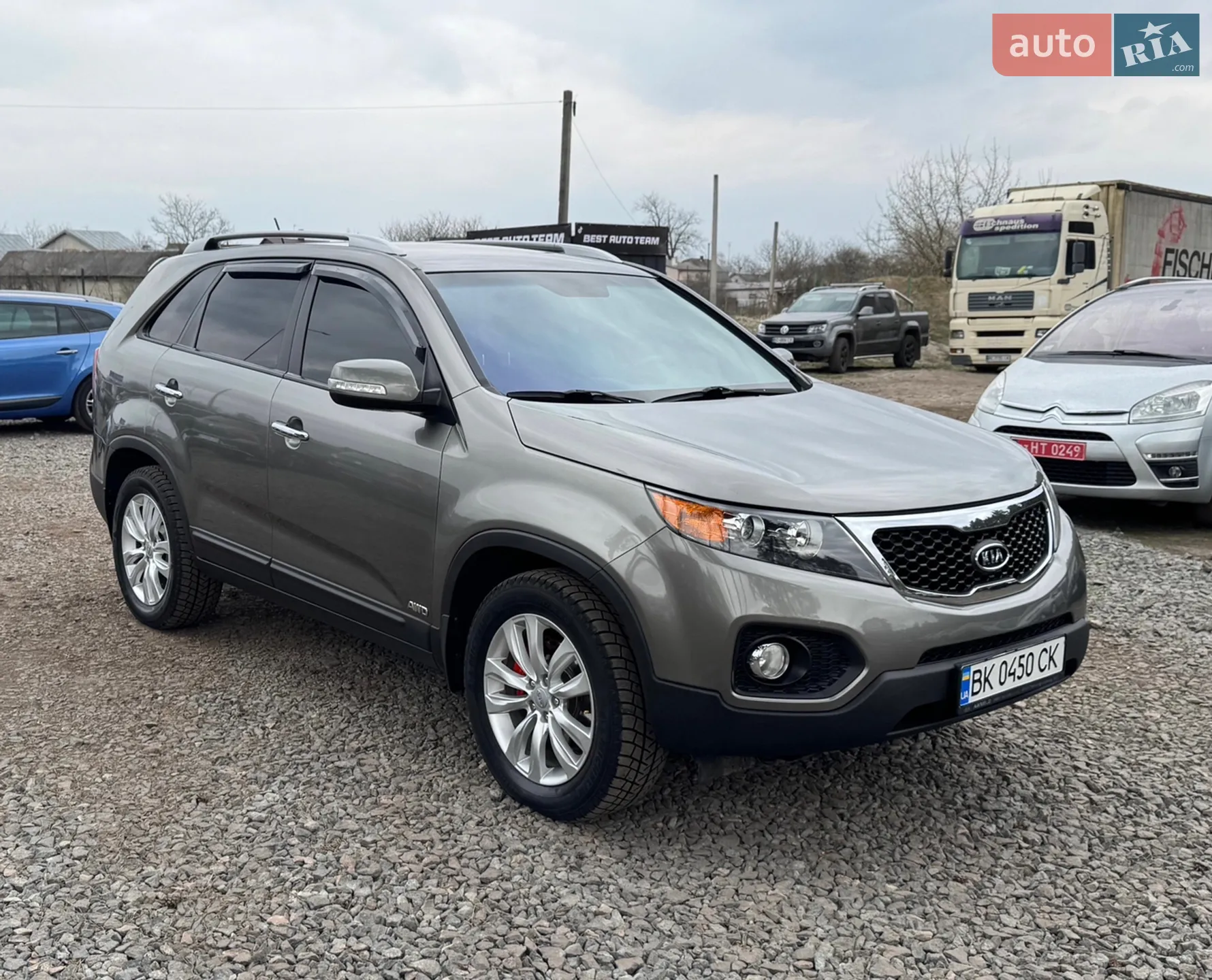 2011 Kia Sorento - фото 1