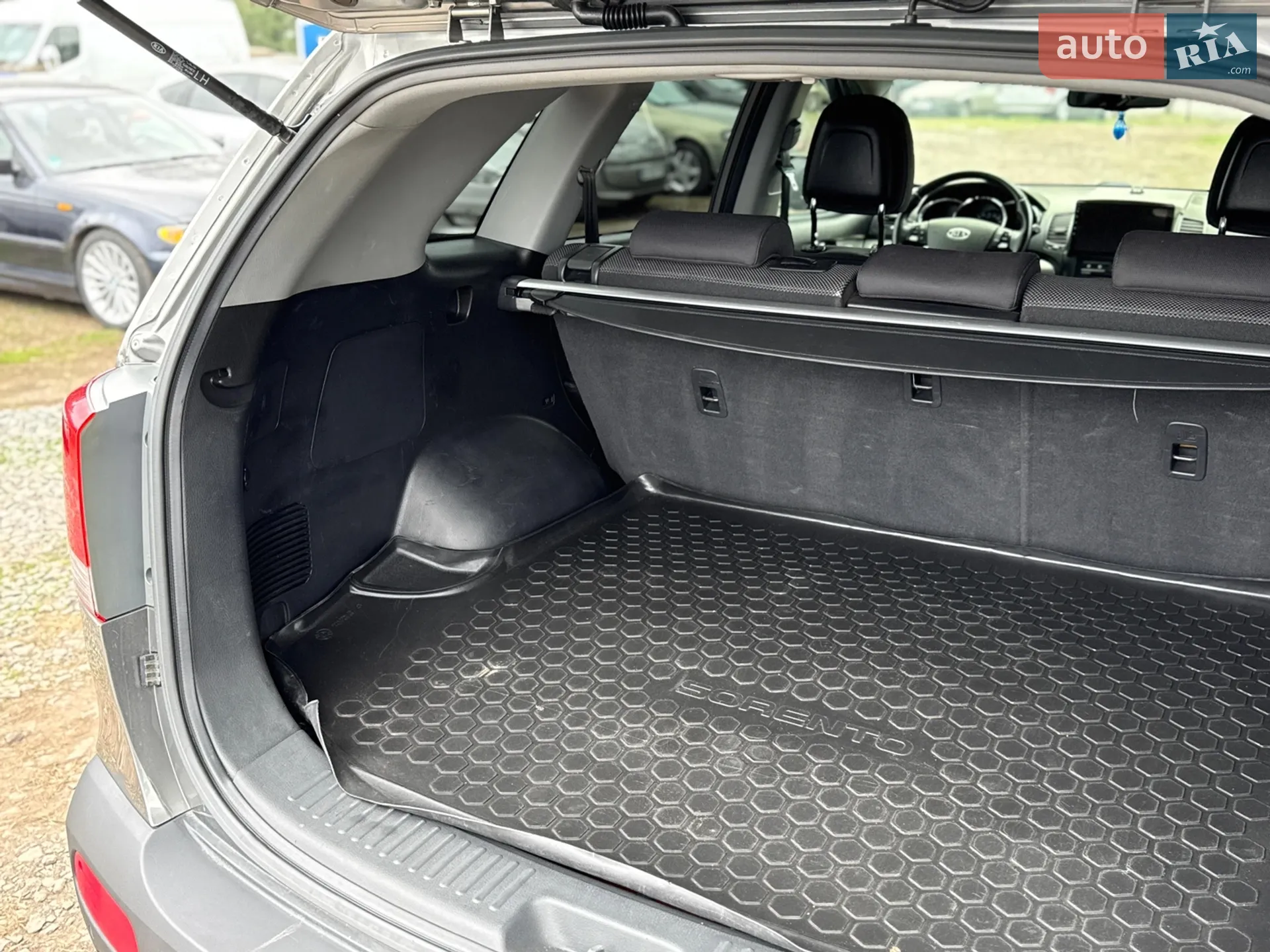 2011 Kia Sorento - мініатюра 32