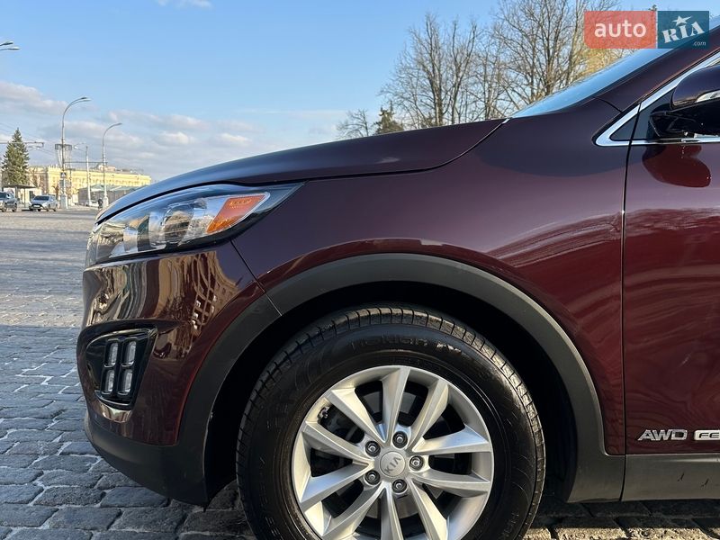 Позашляховик / Кросовер Kia Sorento 2017 в Києві