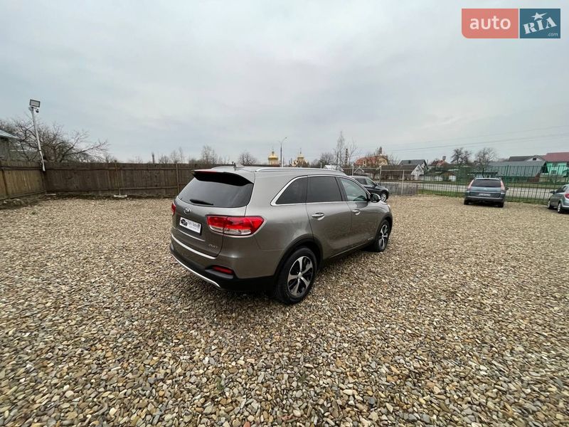 Позашляховик / Кросовер Kia Sorento 2016 в Коломиї