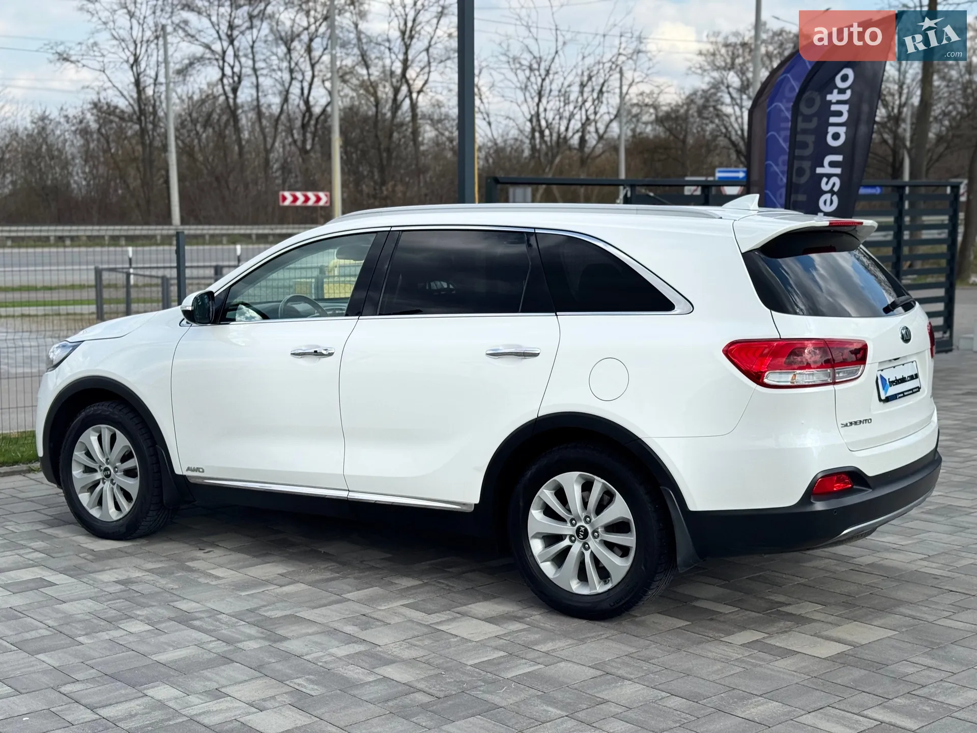 2016 Kia Sorento - мініатюра 11