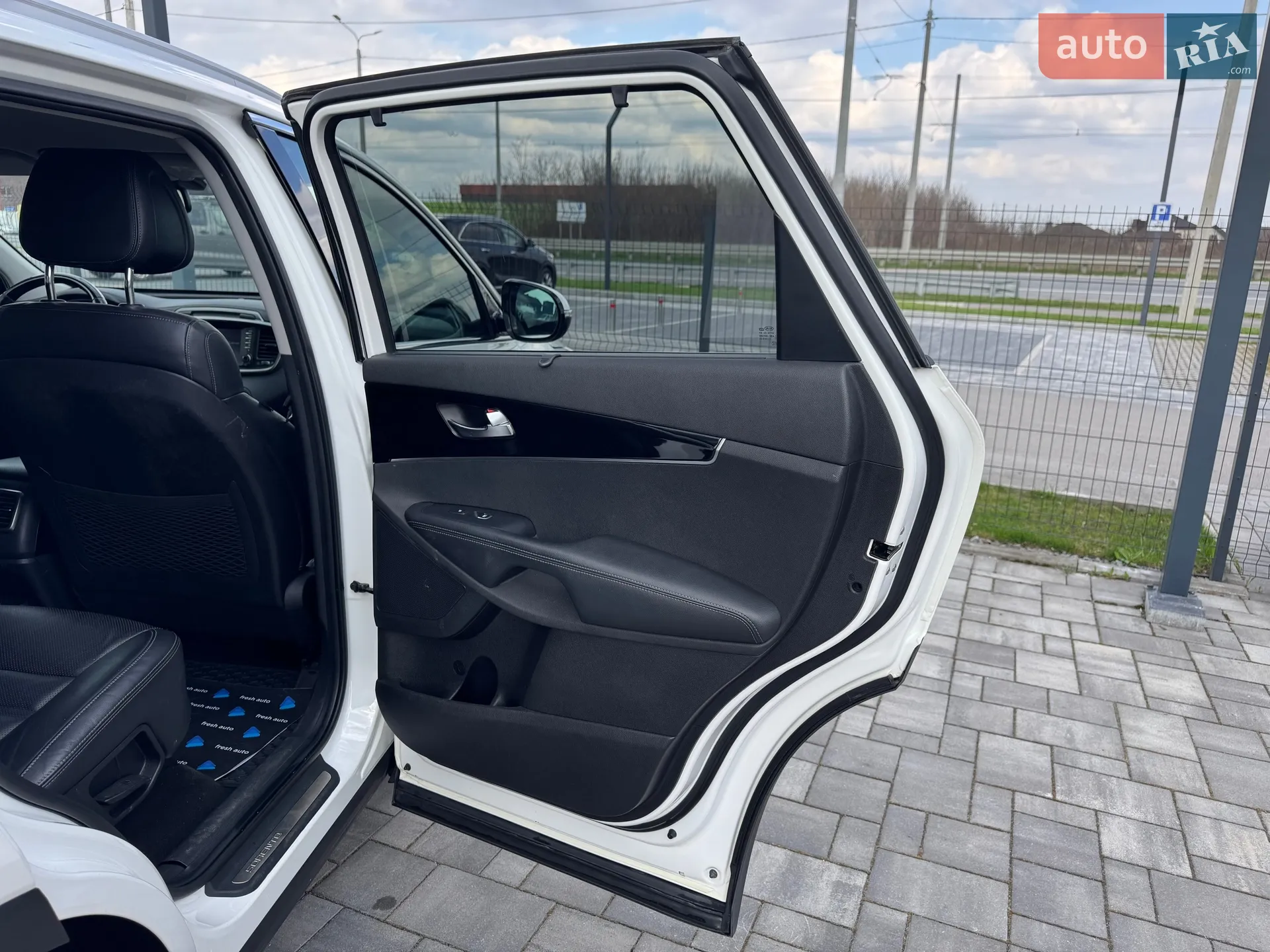2016 Kia Sorento - мініатюра 32