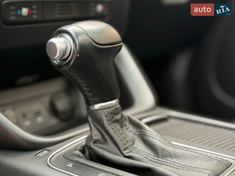 Позашляховик / Кросовер Kia Sorento 2014 в Самборі