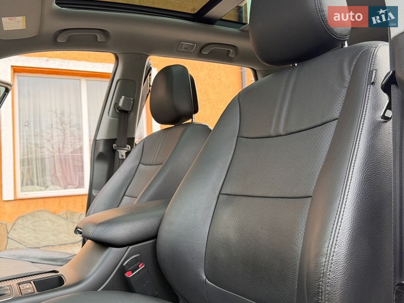 Позашляховик / Кросовер Kia Sorento 2014 в Самборі