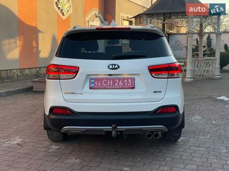 Позашляховик / Кросовер Kia Sorento 2015 в Стрию