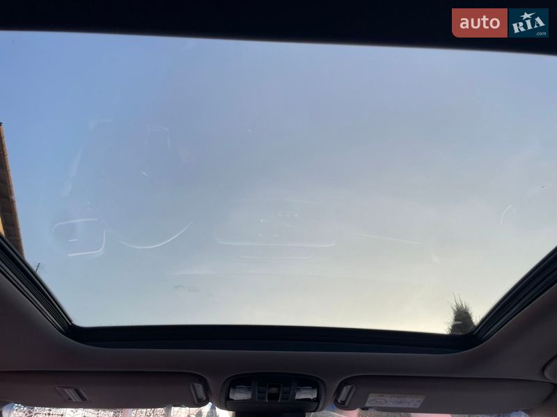 Позашляховик / Кросовер Kia Sorento 2015 в Стрию