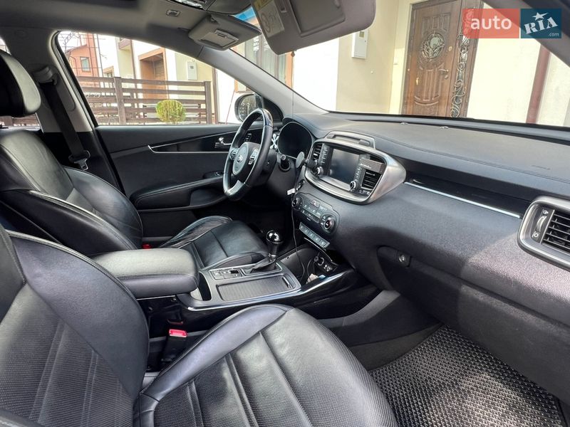 Позашляховик / Кросовер Kia Sorento 2017 в Тернополі