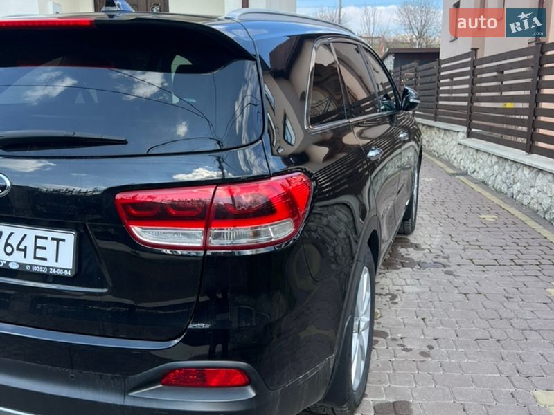 Позашляховик / Кросовер Kia Sorento 2017 в Тернополі